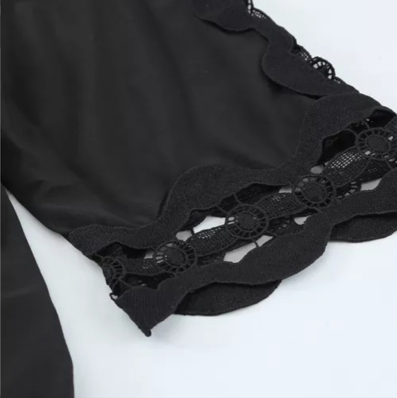 Final price Last one New Crochet trim hollow-out top - Picture 8 of 11